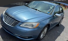 2011 Chrysler 200 Limited for Sale