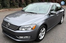 2015 Volkswagen Passat 1.8T Limited for Sale