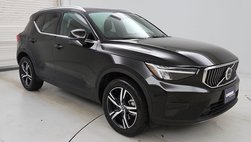 2025 Volvo XC40 B5 Core Bright Them for Sale