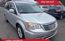 2011 Chrysler Town and Country Tou for Sale