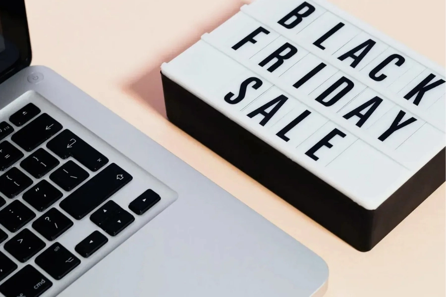 How To Spot Fake Black Friday Coupons Scam Websites And Fraudulent Social Media Ads