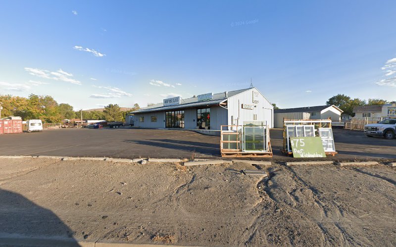 Montrose Glass, LLC