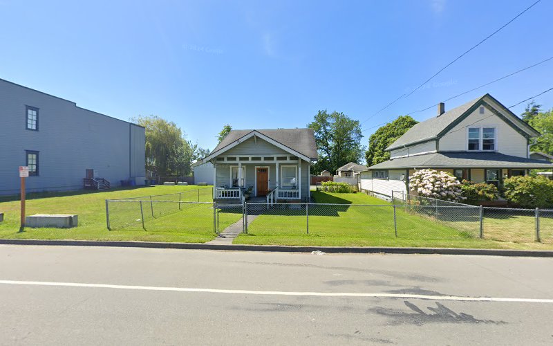 Iron Edge Construction LLC
