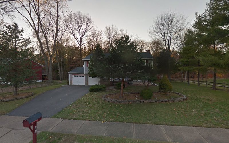 Karl's Roofing LLC