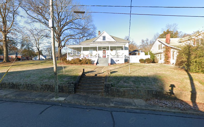 PinkHouse Crews, LLC