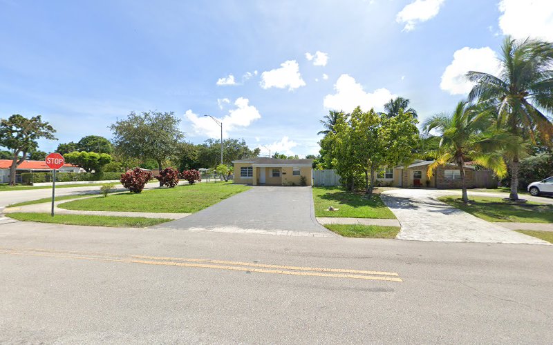 Fort Lauderdale roof cleaning