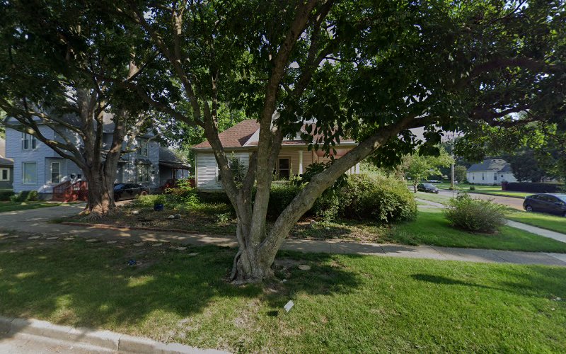 Chambana Roofing