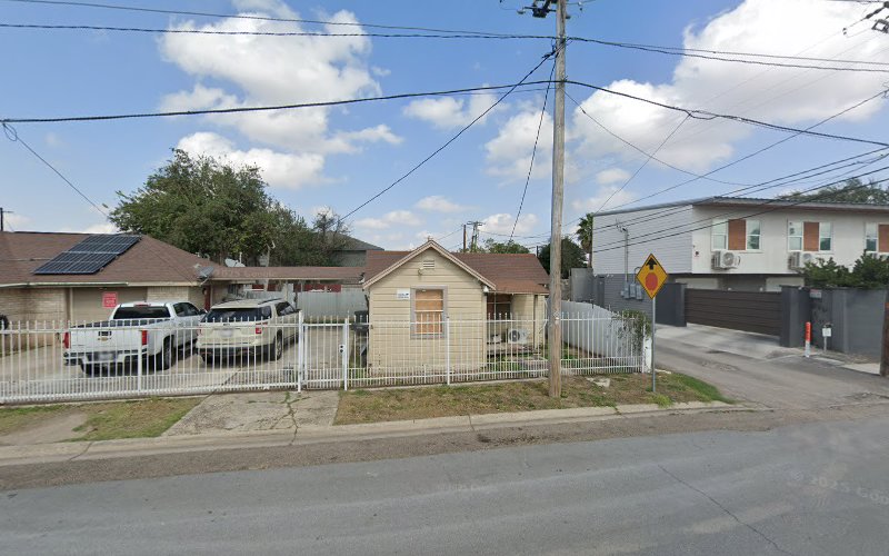Delfino Rangel Roofing