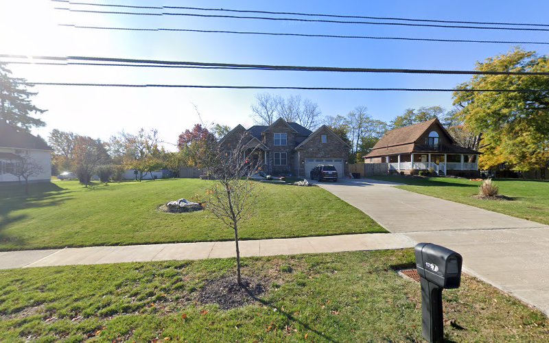 CLE Roofing & Siding LLC