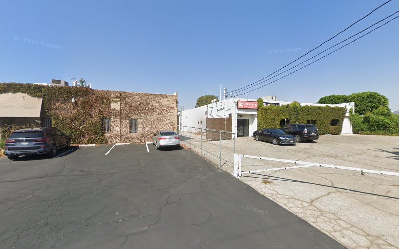L.A. Voltage Inc. - Electrician & Landscape Lighting Contractors