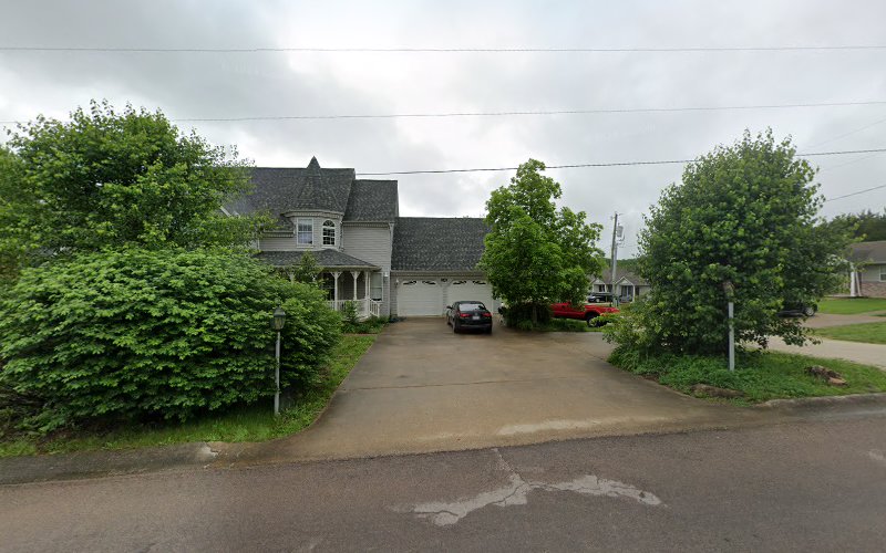 Thomas Lockhart Roofing