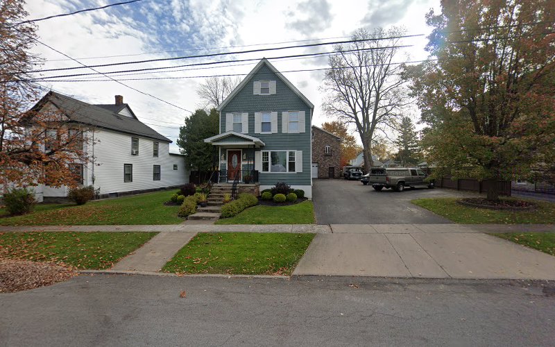 Roscoe Roofing & Construction