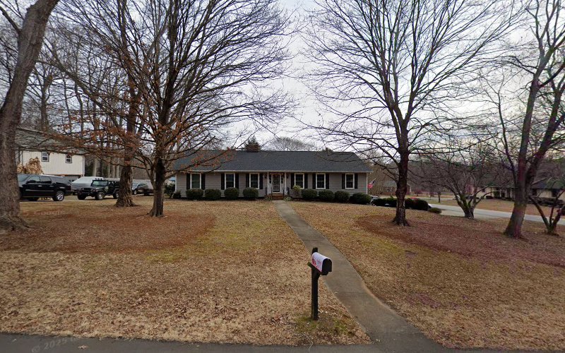Royal Renovations LLC