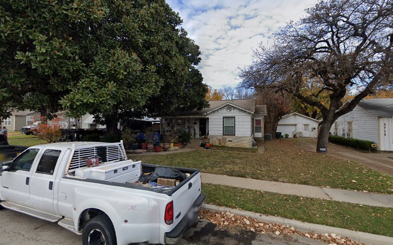 C Dean's Roofing