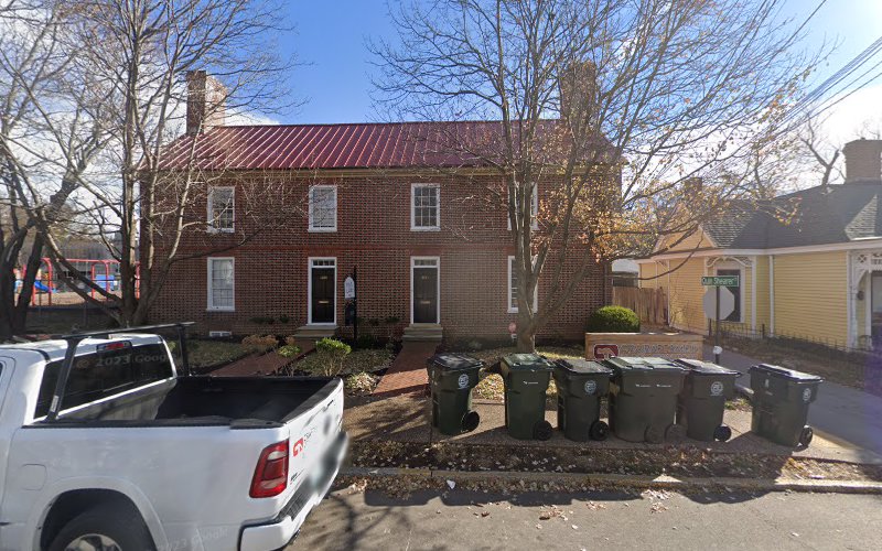 Craftsmen Roofing & Exteriors