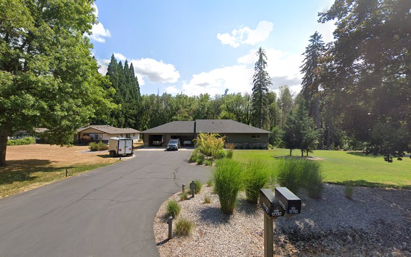 Larson Custom Homes Inc