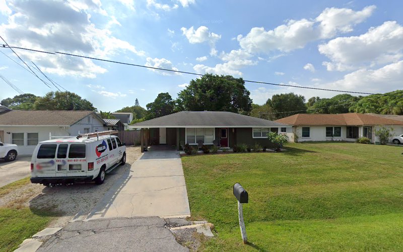 SRQ AC LLC