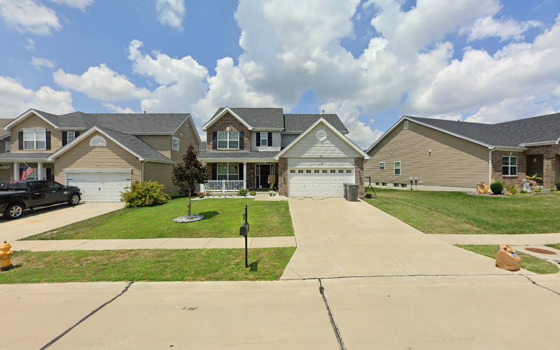 Rob Hennis Roofing LLC
