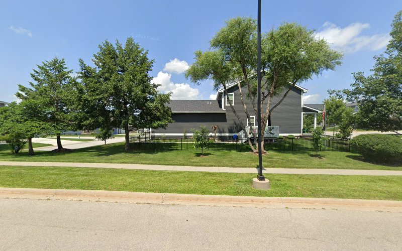 Everest Exteriors Inc