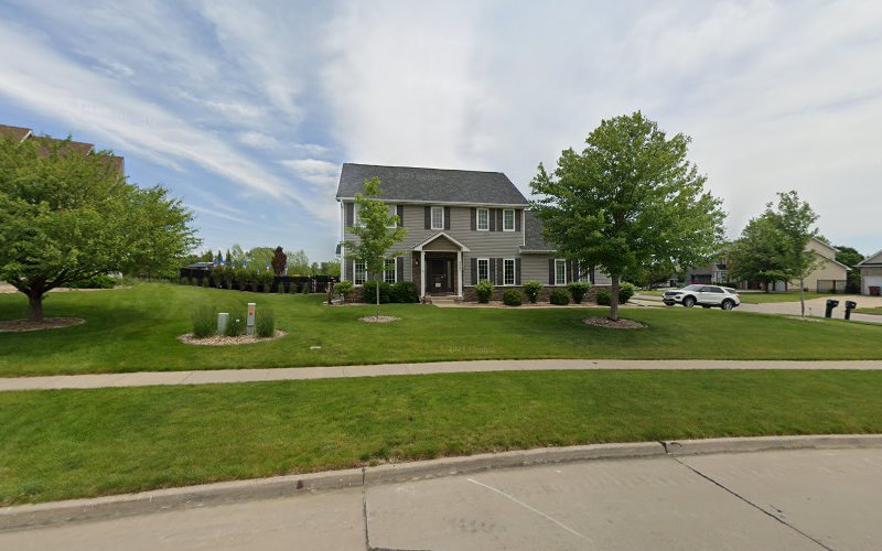 Tom Sauer Roofing Inc