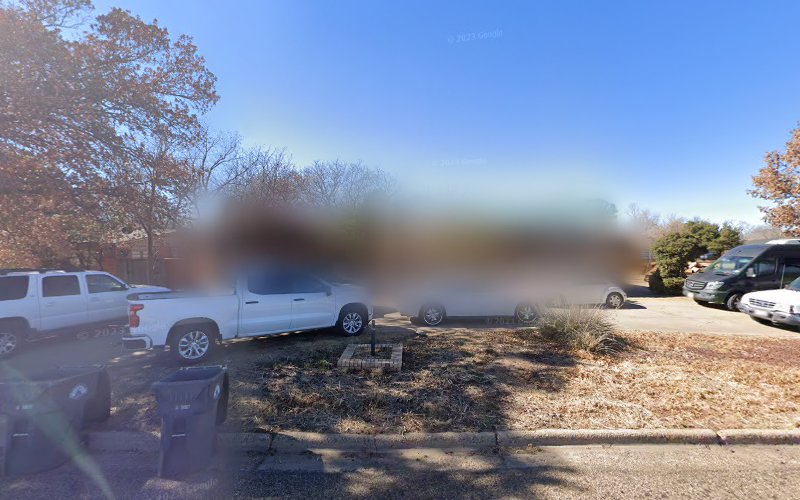 Llano Roofing LLC