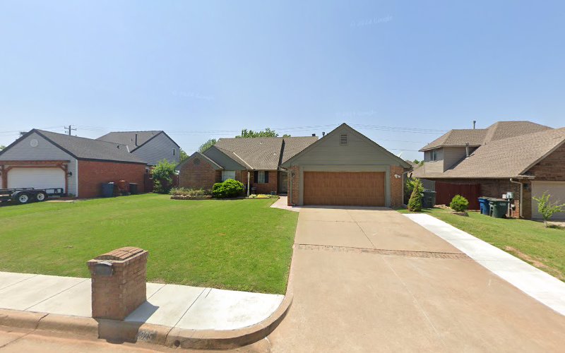 Longs Roofing LLC