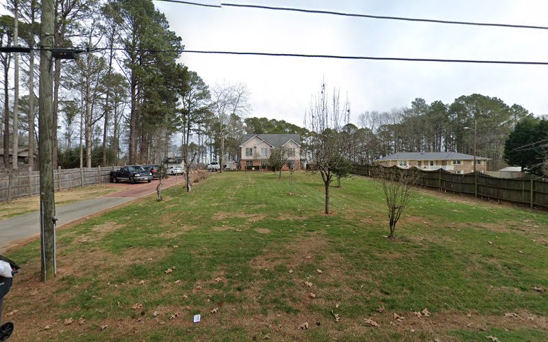 Supreme Roofing & Remodeling