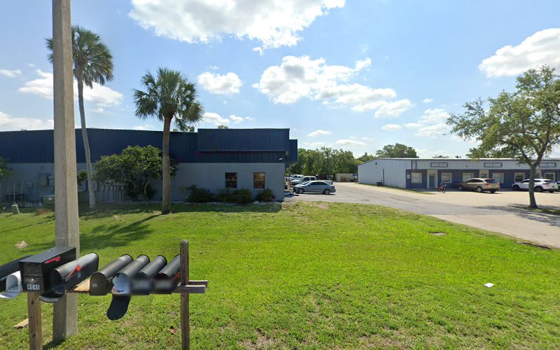 SRQ Building Services Inc.