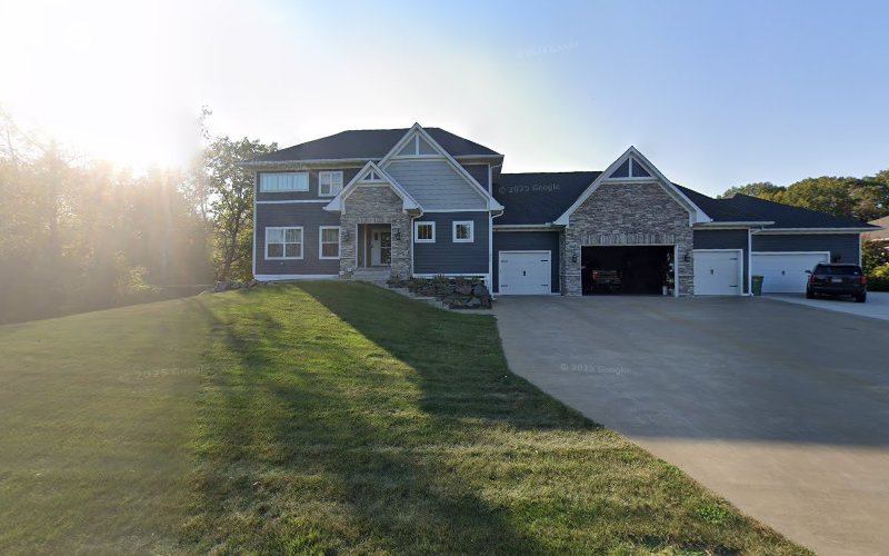 Dynamite Contracting, LLC