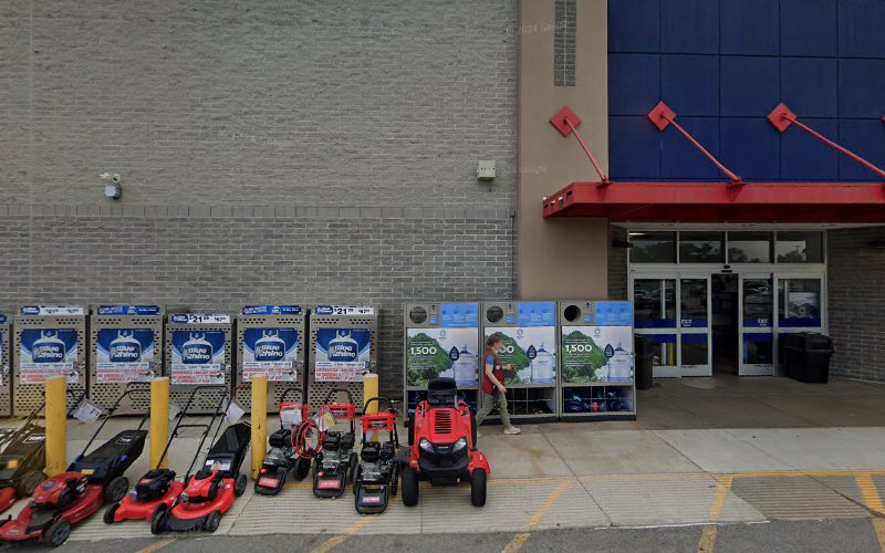 Lowes