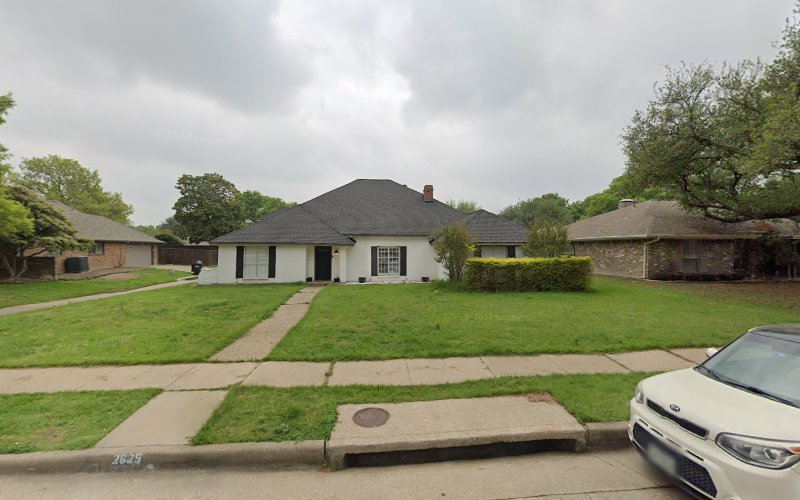 Texas Roof Maintenance & Pavement Service Inc