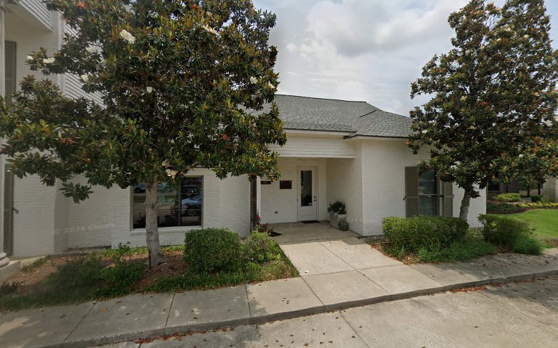 Benchmark Maids, LLC