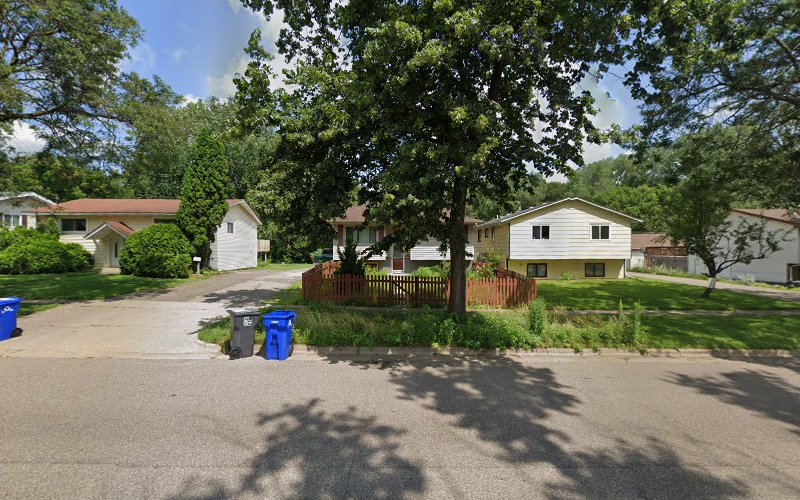 We Roof Minnesota Inc