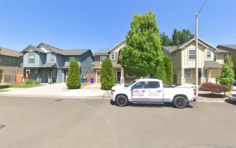 J Roofing LLC
