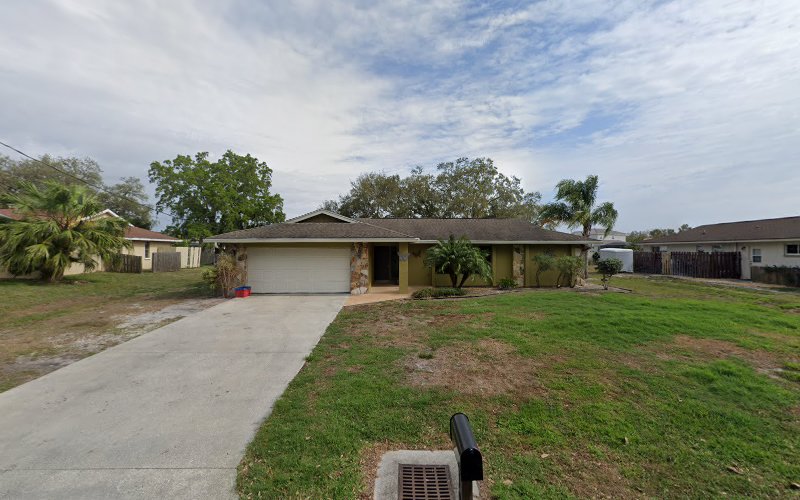 911 Roofing and Construction Corp