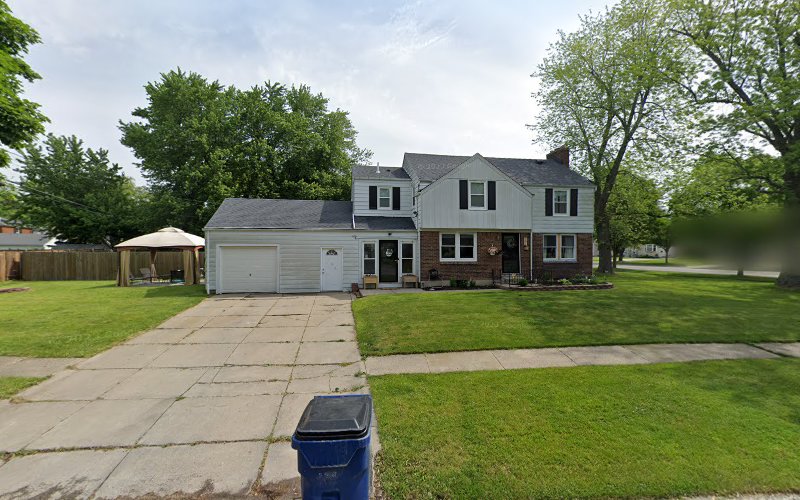 Great White Remodeling LLC