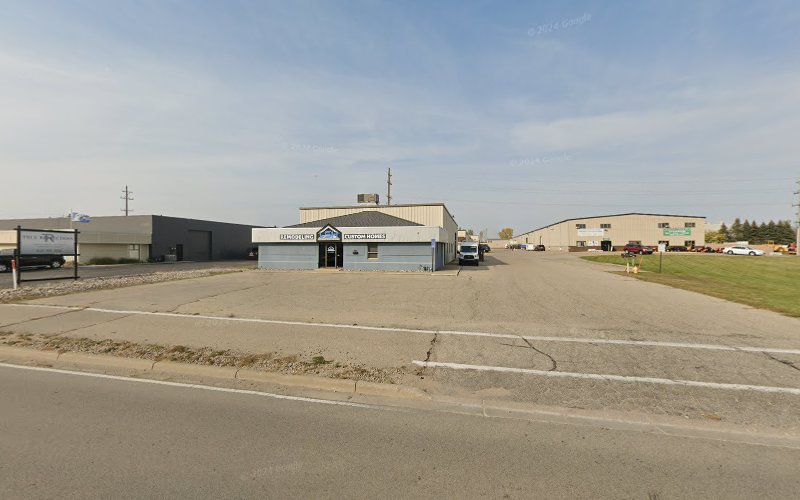 Lakeshore Signature Homes