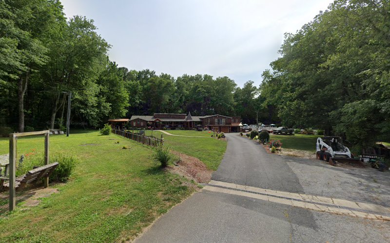 Mack's Roofing, LLC