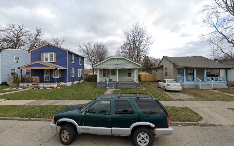 Rivera's Roofing LLc
