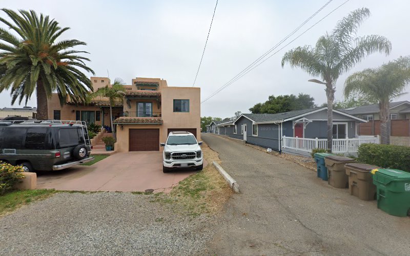 Luis Chavez Construction