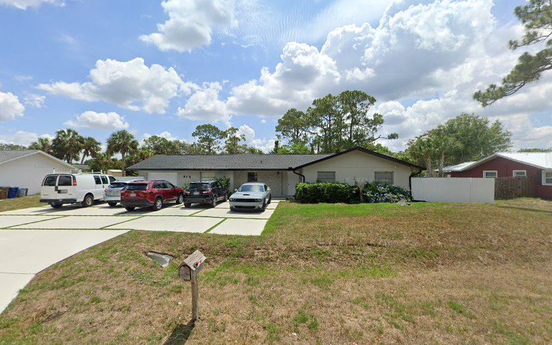 Hustle Roofing Inc