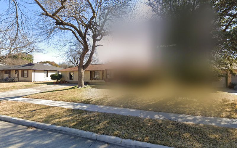 RAMIRO HURTADO ROOFING