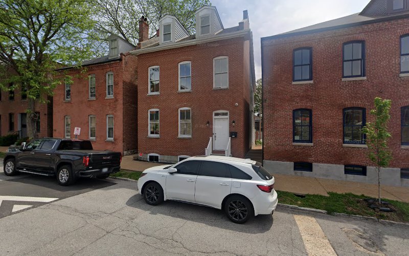 Redline Roofing STL