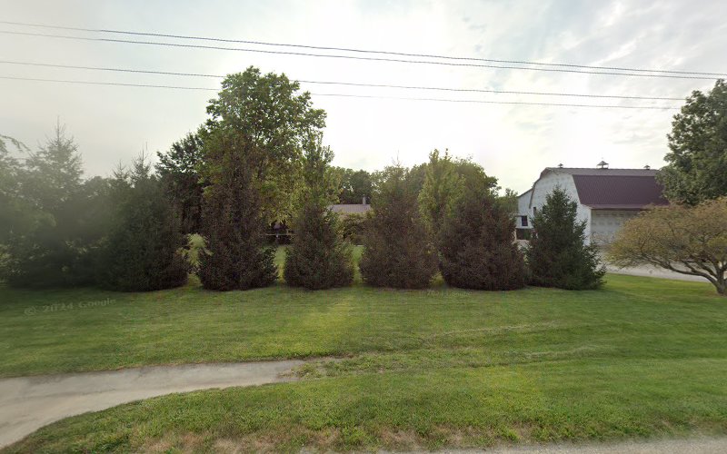 Beechy's Siding & Overhang LLC