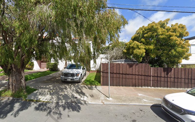 Adams Gary G.