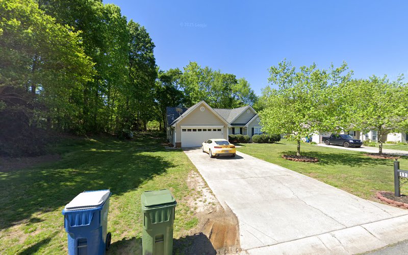 Walls Roofing and Siding