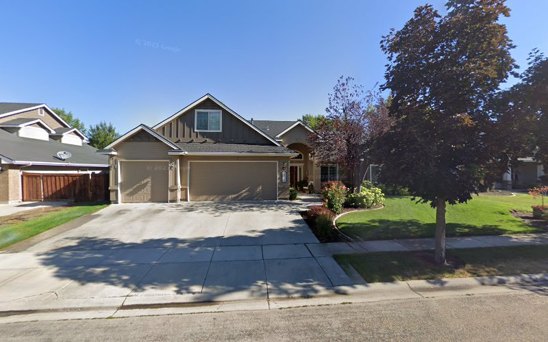 Premier Roofing, LLC