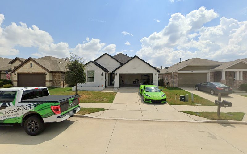Status Roofing, LLC