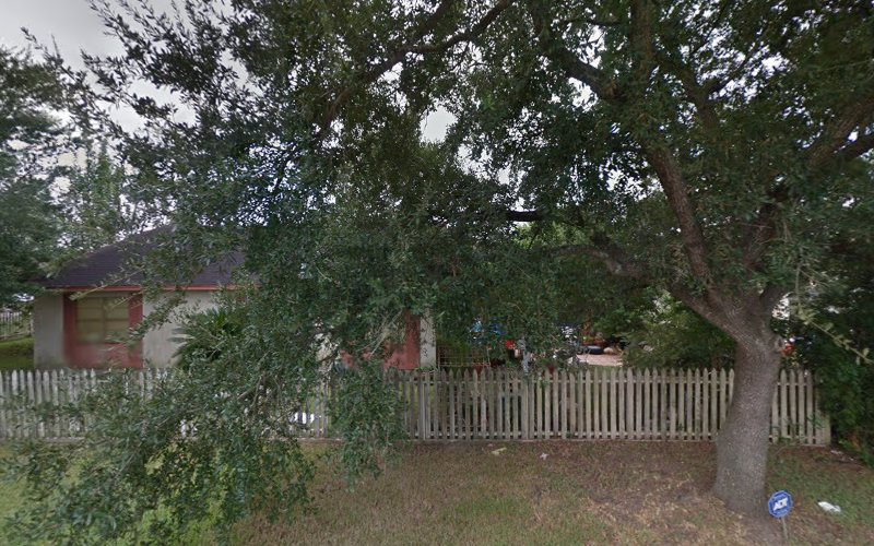 REMODELS R US, LLC