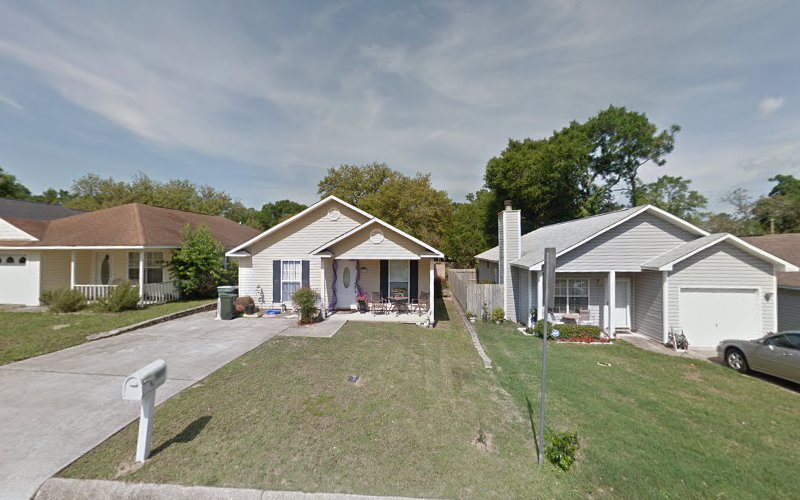 Clean Living Group, LLC